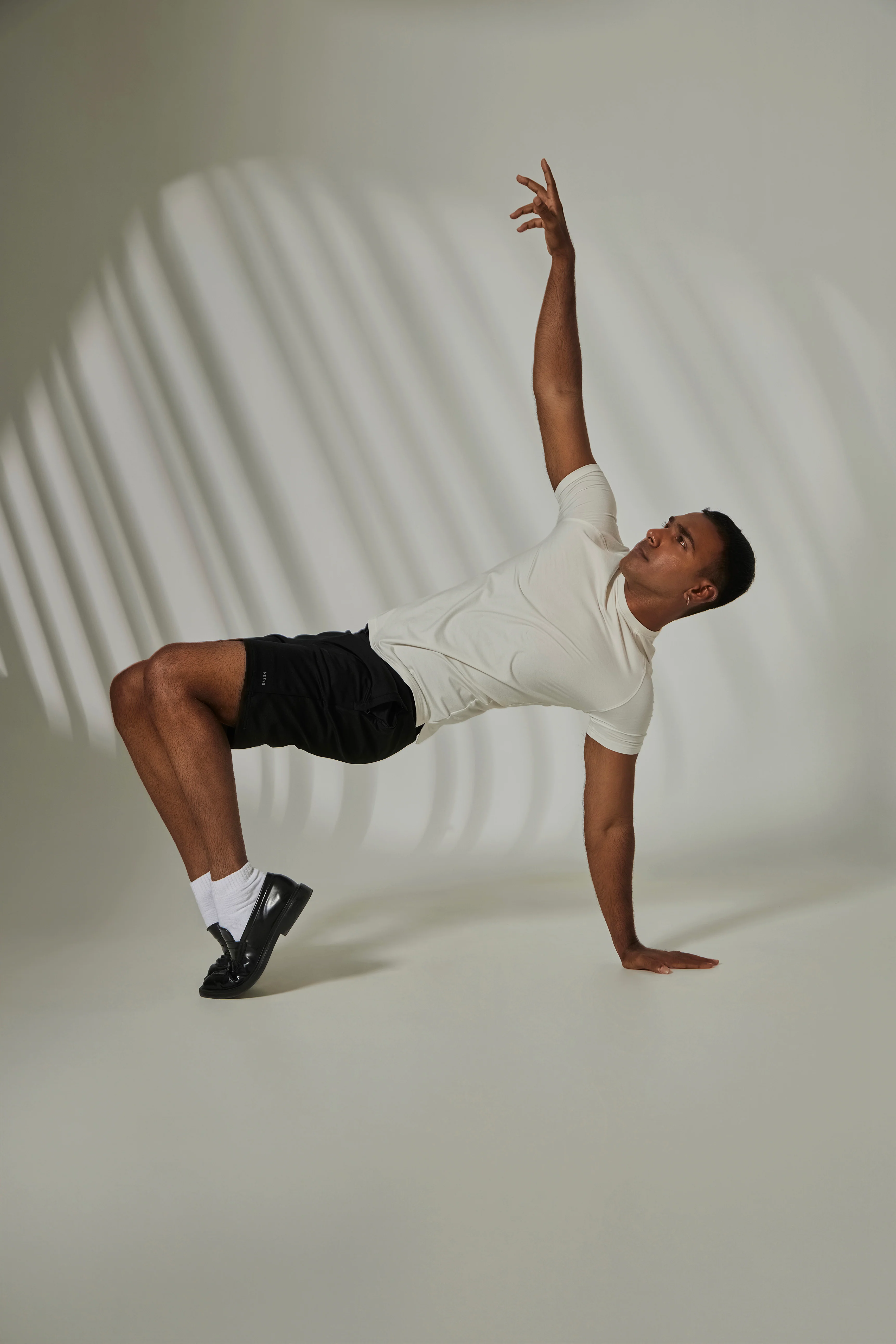 Aero Slim Fit Tee Short Sleeves Pure White - Image 4